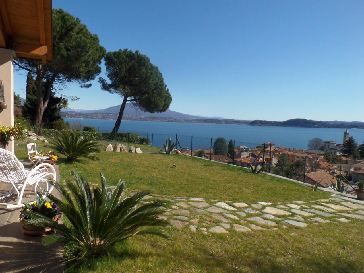 Villa La Briciola Lesa Exterior foto